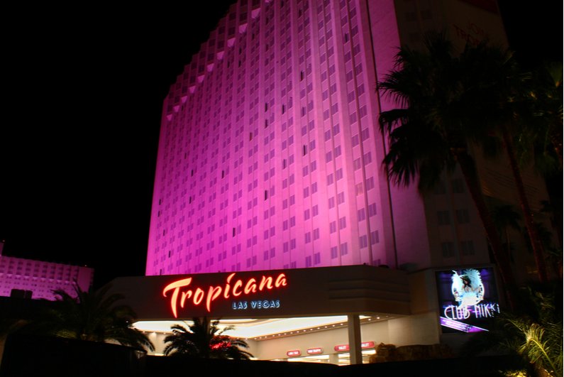 oakland-a’s-choose-tropicana-casino-in-las-vegas-as-site-for-new-stadium